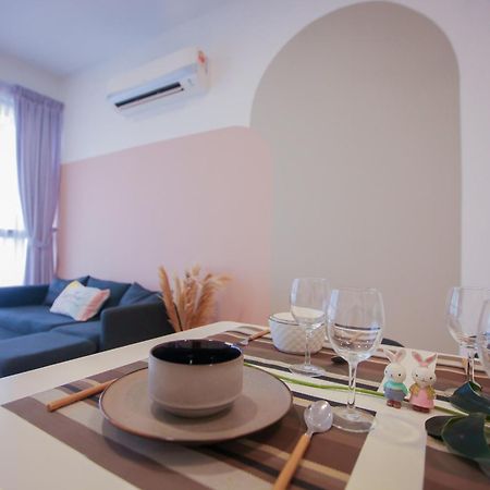 Econest Apartment By The One - Educity Nusajaya Nusajaya  Esterno foto