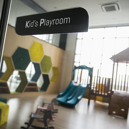 Econest Apartment By The One - Educity Nusajaya Nusajaya  Esterno foto