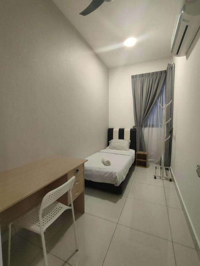 Econest Apartment By The One - Educity Nusajaya Nusajaya  Esterno foto