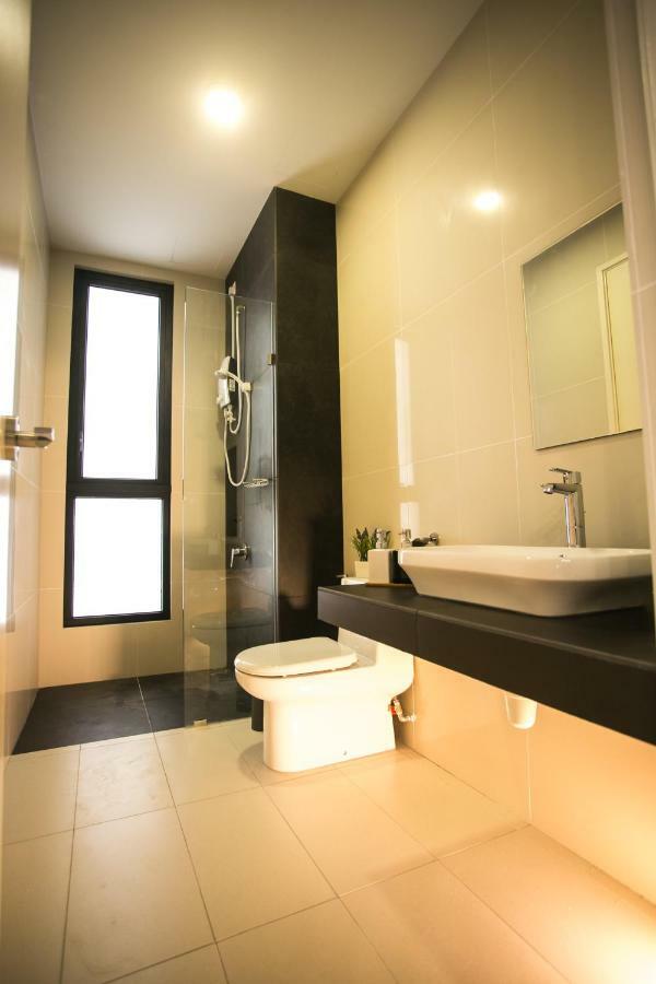 Econest Apartment By The One - Educity Nusajaya Nusajaya  Esterno foto