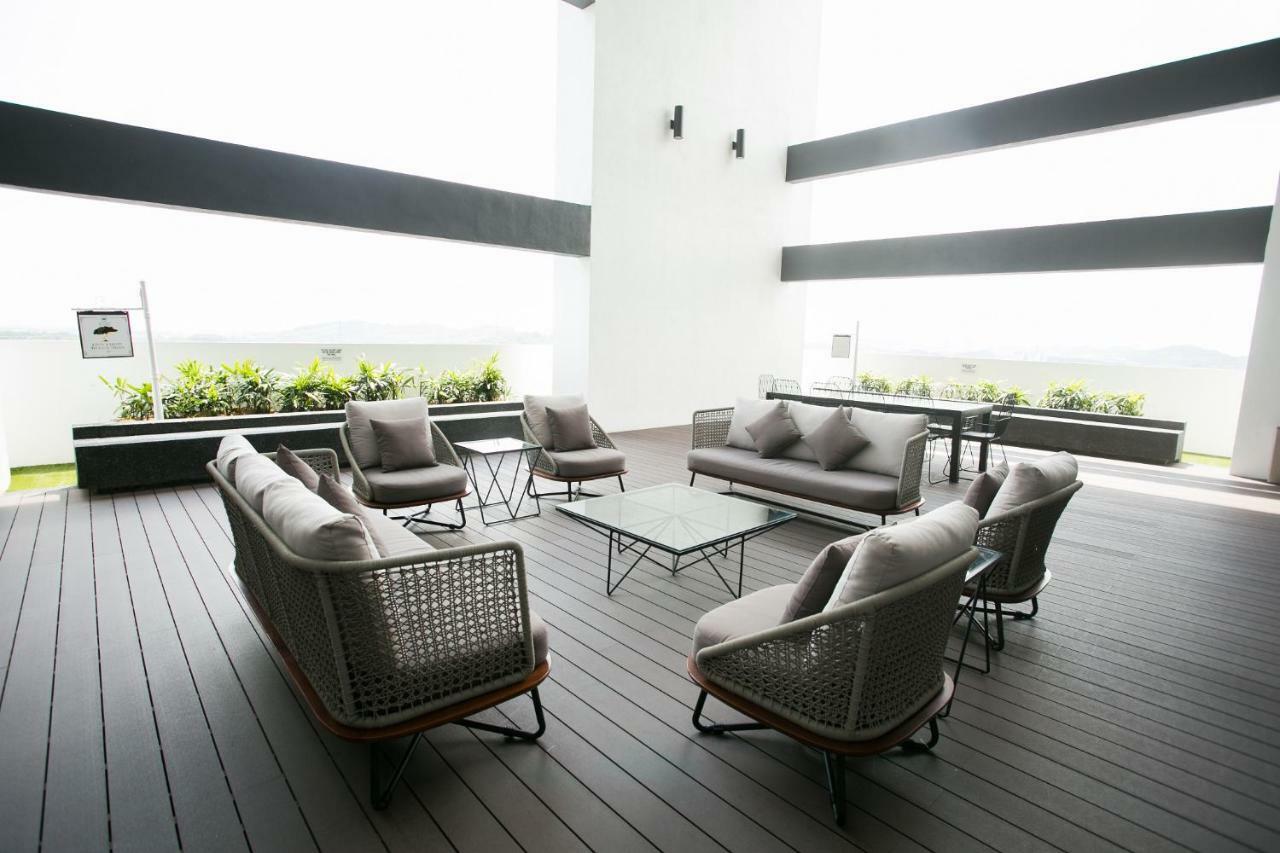 Econest Apartment By The One - Educity Nusajaya Nusajaya  Esterno foto